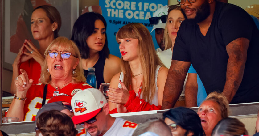 taylor swift travis kelce: Pop Culture’s Latest Power Couple?